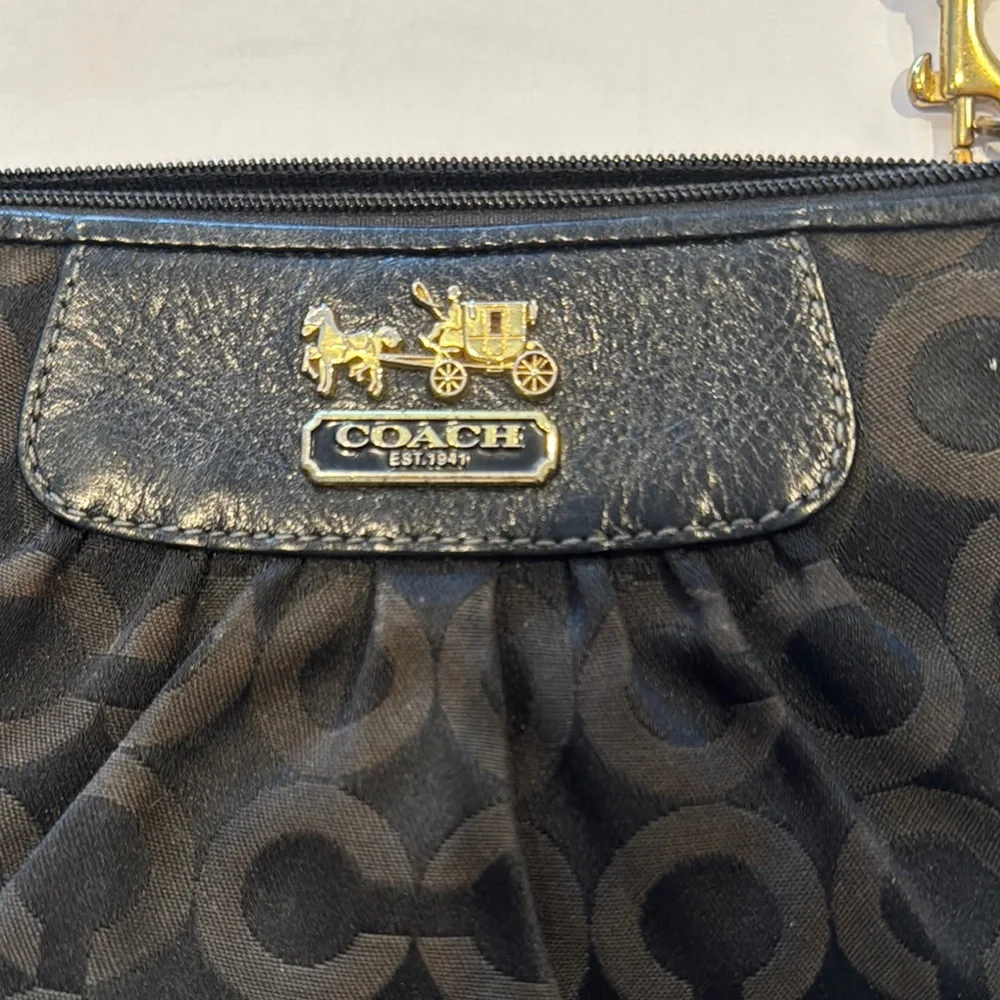 Coach Signature Op Art Wristlet Clutch Mini Purse Wallet Black‎
